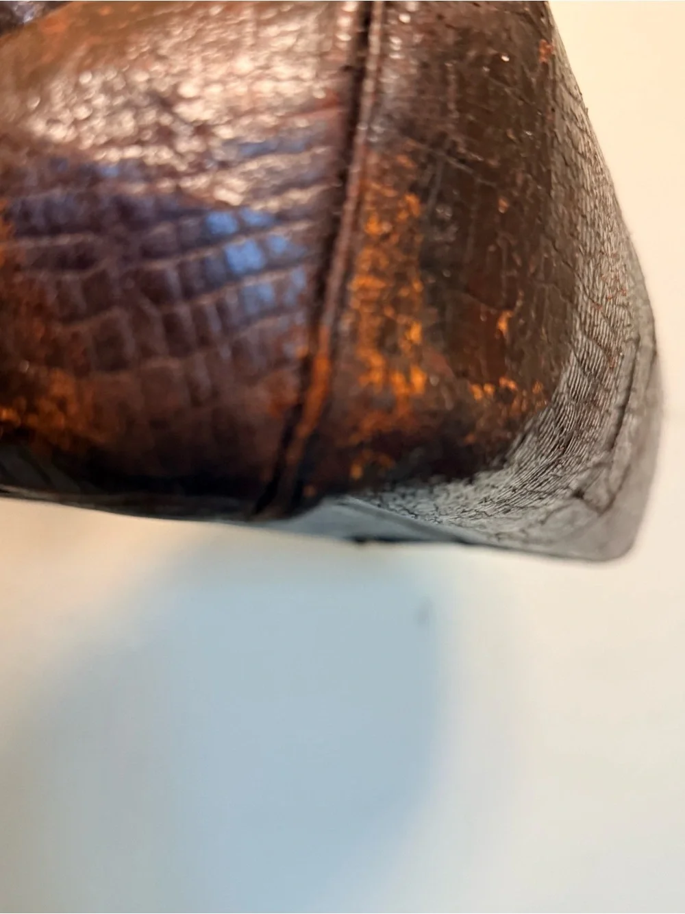 RARE Antique Crocodile Embossed Leather Gladstone Doctor Bag Brass Lock 1900s
